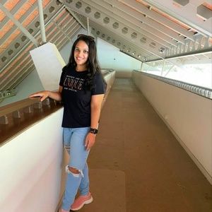 Meet your Posher, Akanksha